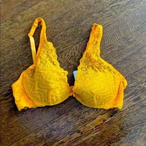 Intimissi Elena Bra Orange, 38B NWT